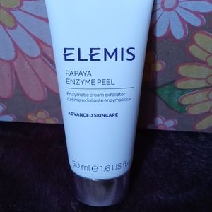 Papaya Enzyme Peel

ELEMIS 50 ML